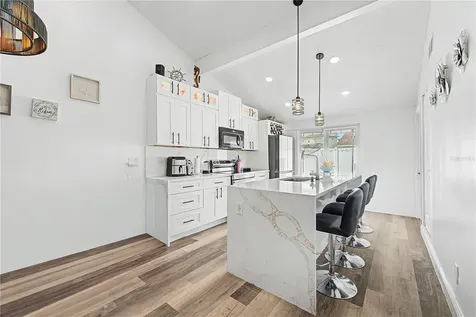 8304 Dasa Place Tampa FL 33615