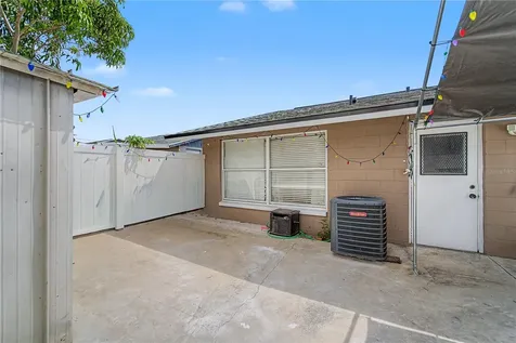 8304 Dasa Place Tampa FL 33615