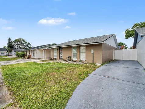 8304 Dasa Place Tampa FL 33615