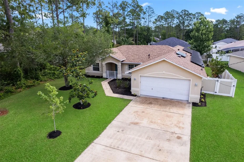 90 Universial Trail Palm Coast FL 32164