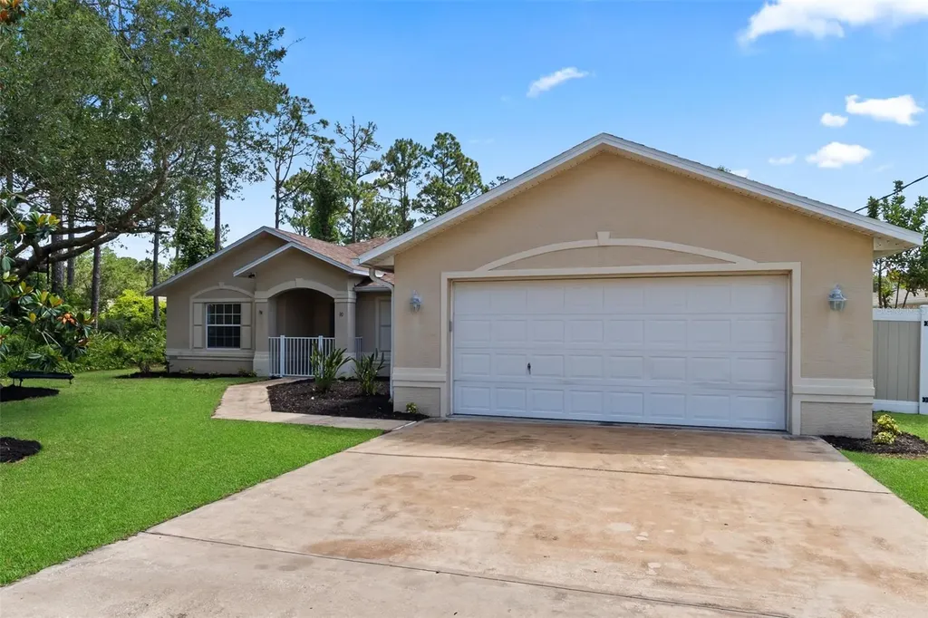 90 Universial Trail Palm Coast FL 32164