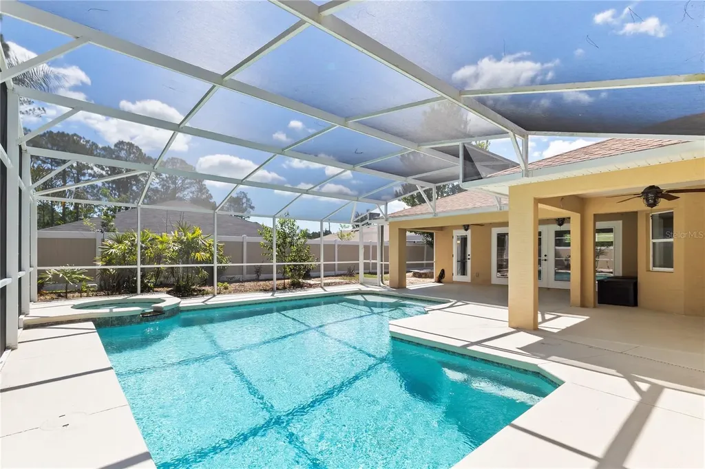 90 Universial Trail Palm Coast FL 32164