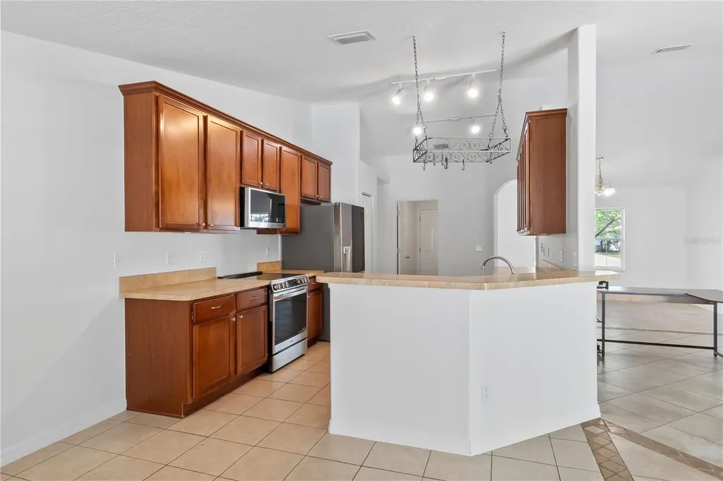 90 Universial Trail Palm Coast FL 32164