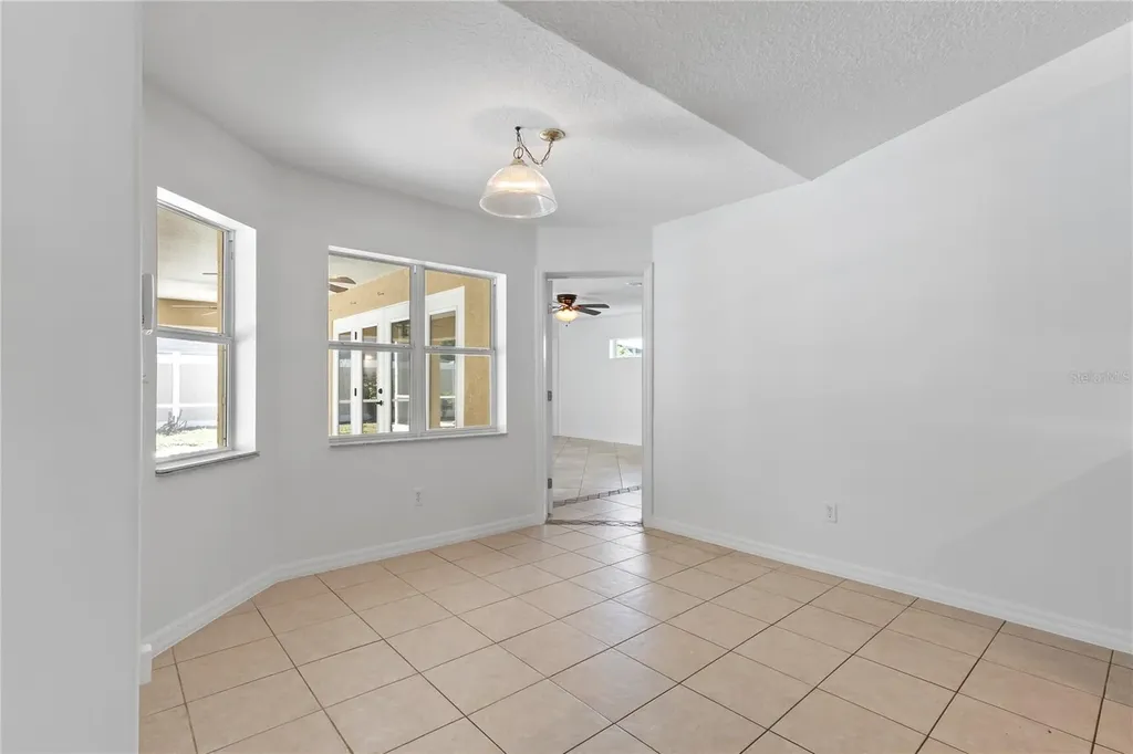 90 Universial Trail Palm Coast FL 32164