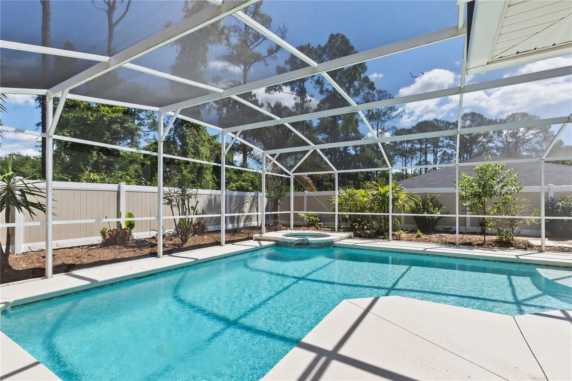 90 Universial Trail Palm Coast FL 32164