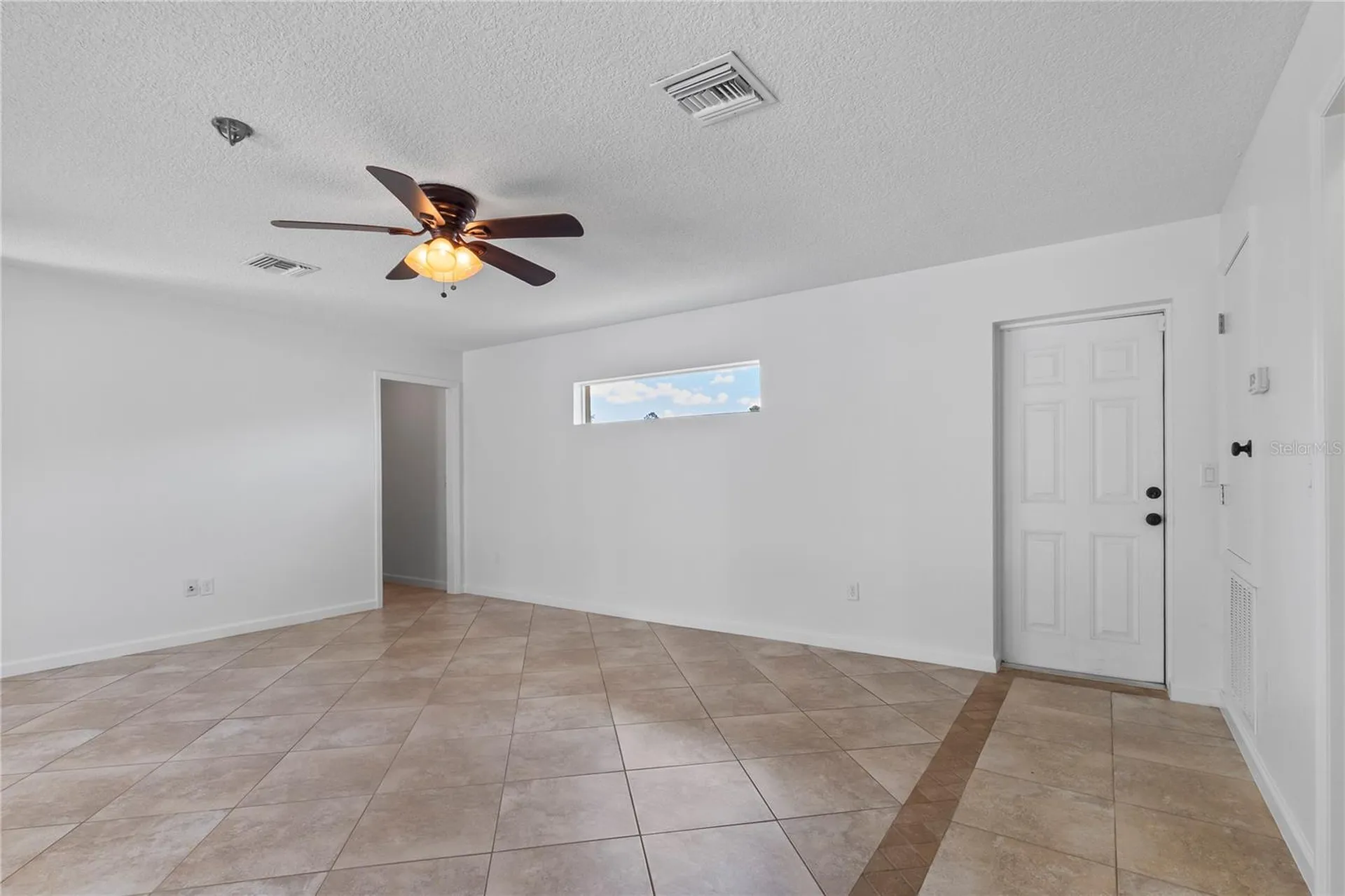 90 Universial Trail Palm Coast FL 32164
