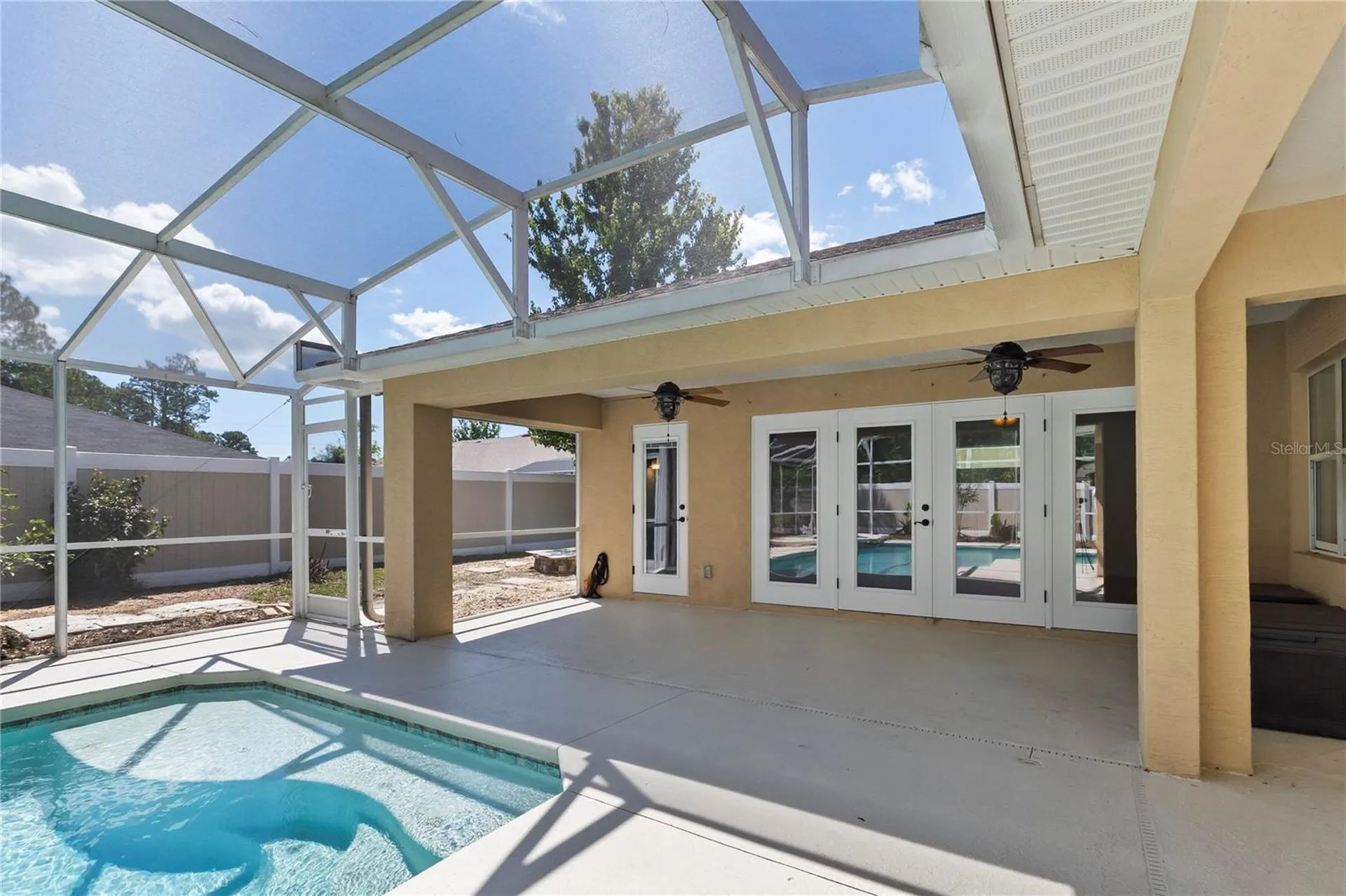 90 Universial Trail Palm Coast FL 32164
