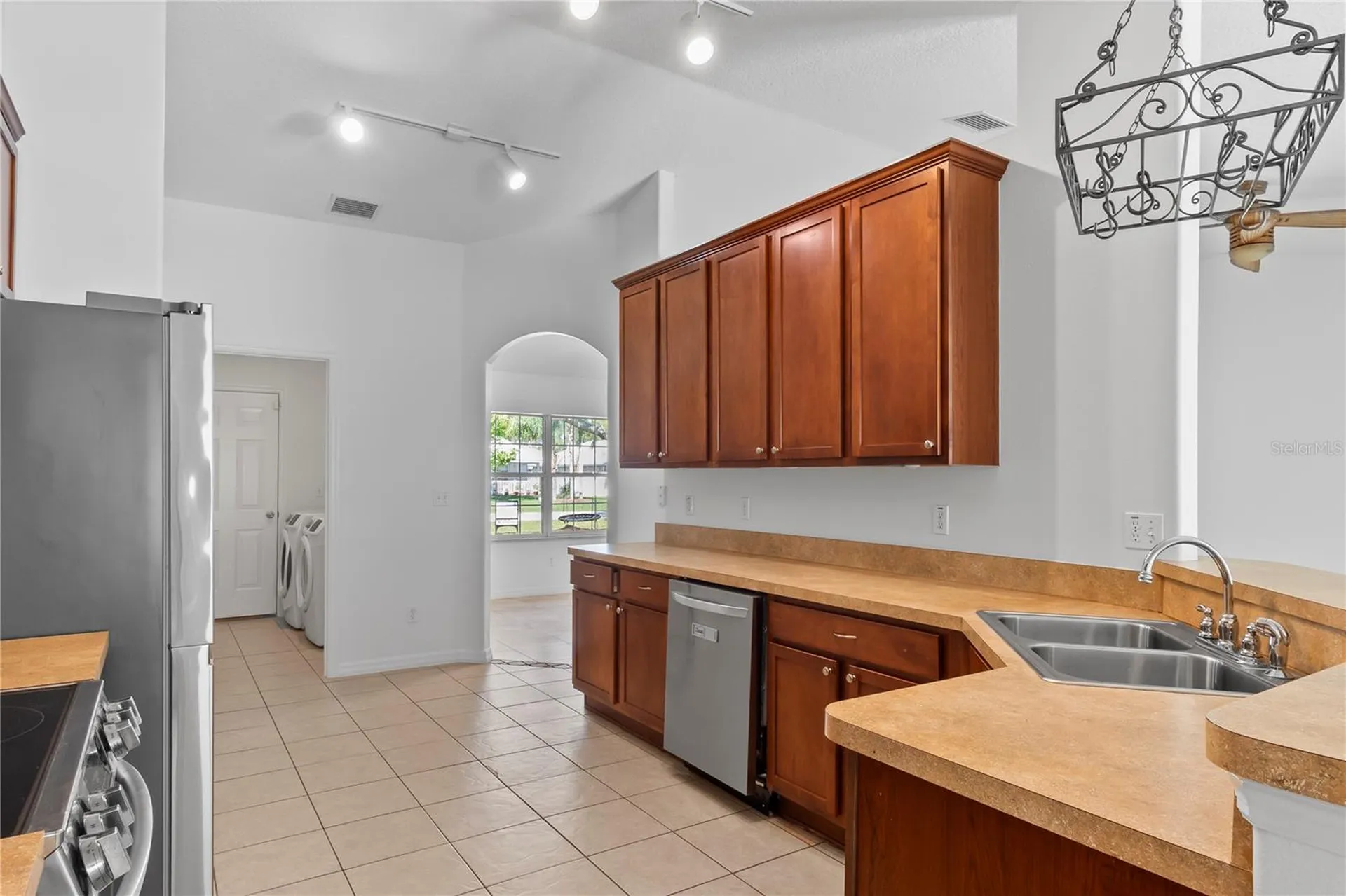 90 Universial Trail Palm Coast FL 32164