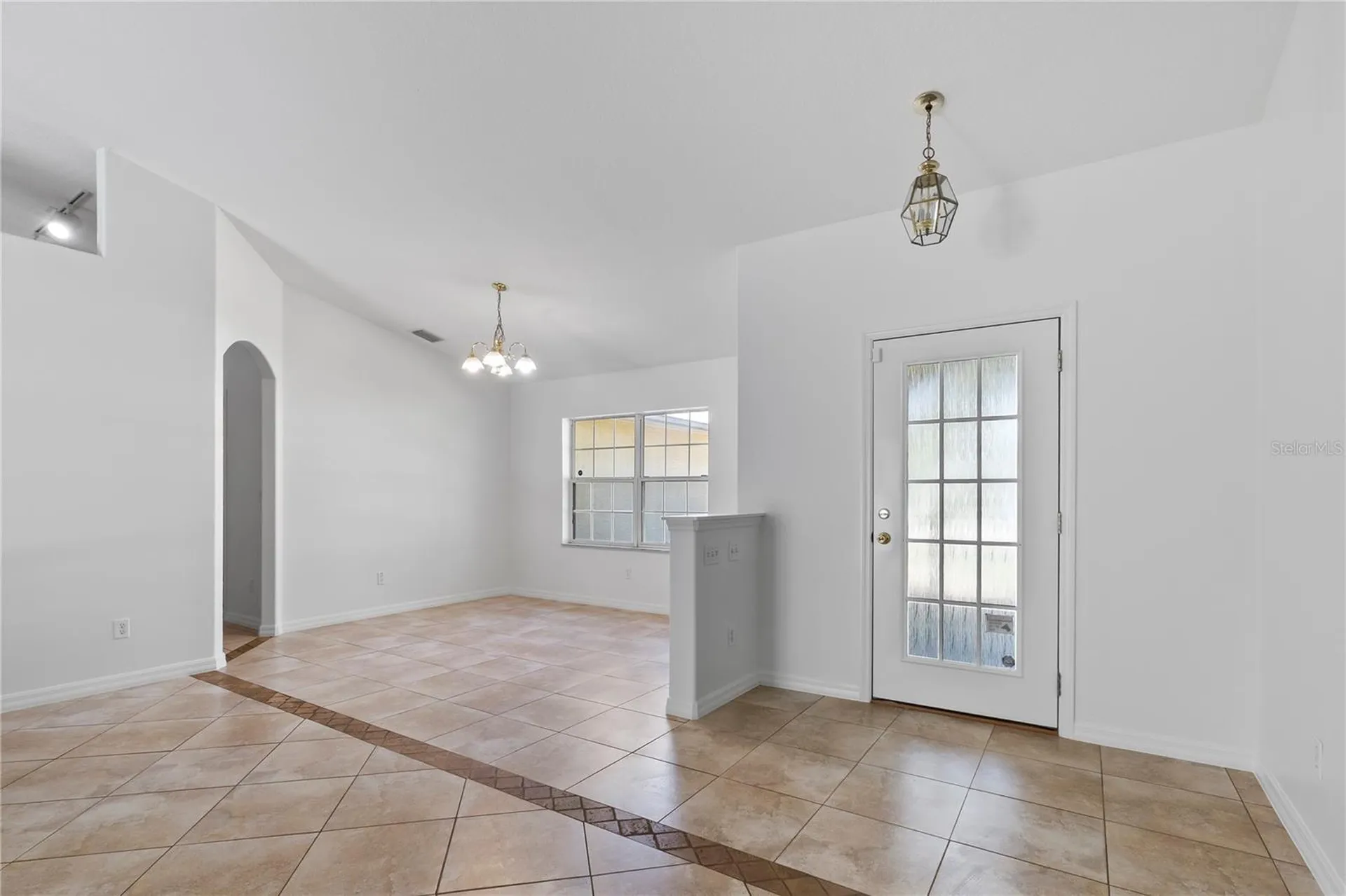 90 Universial Trail Palm Coast FL 32164