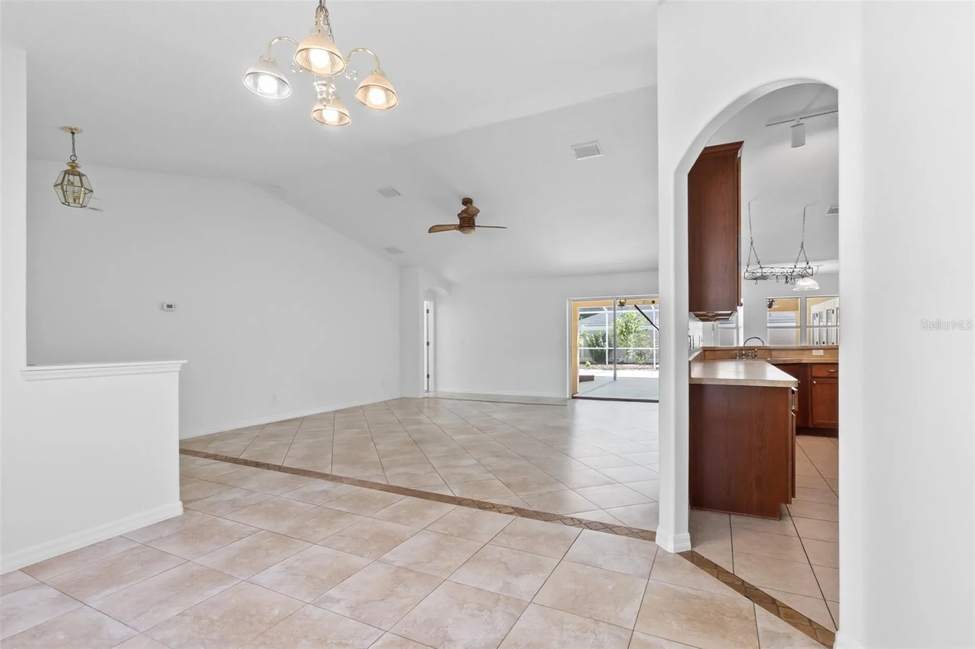 90 Universial Trail Palm Coast FL 32164