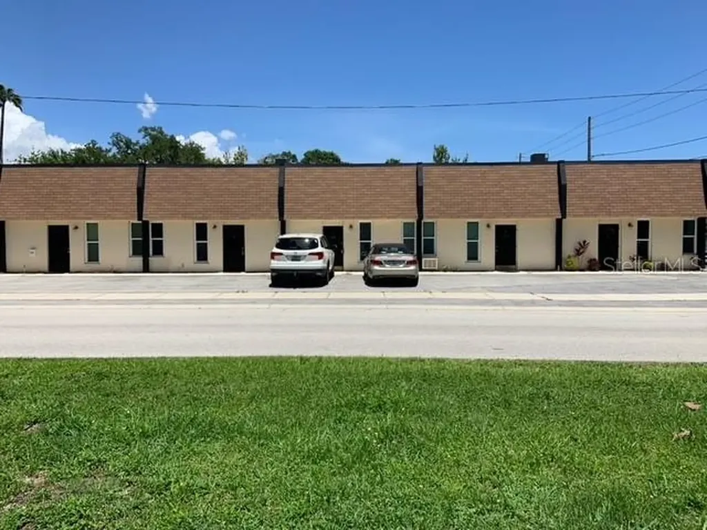 1211 Hamlet Avenue Clearwater FL 33756
