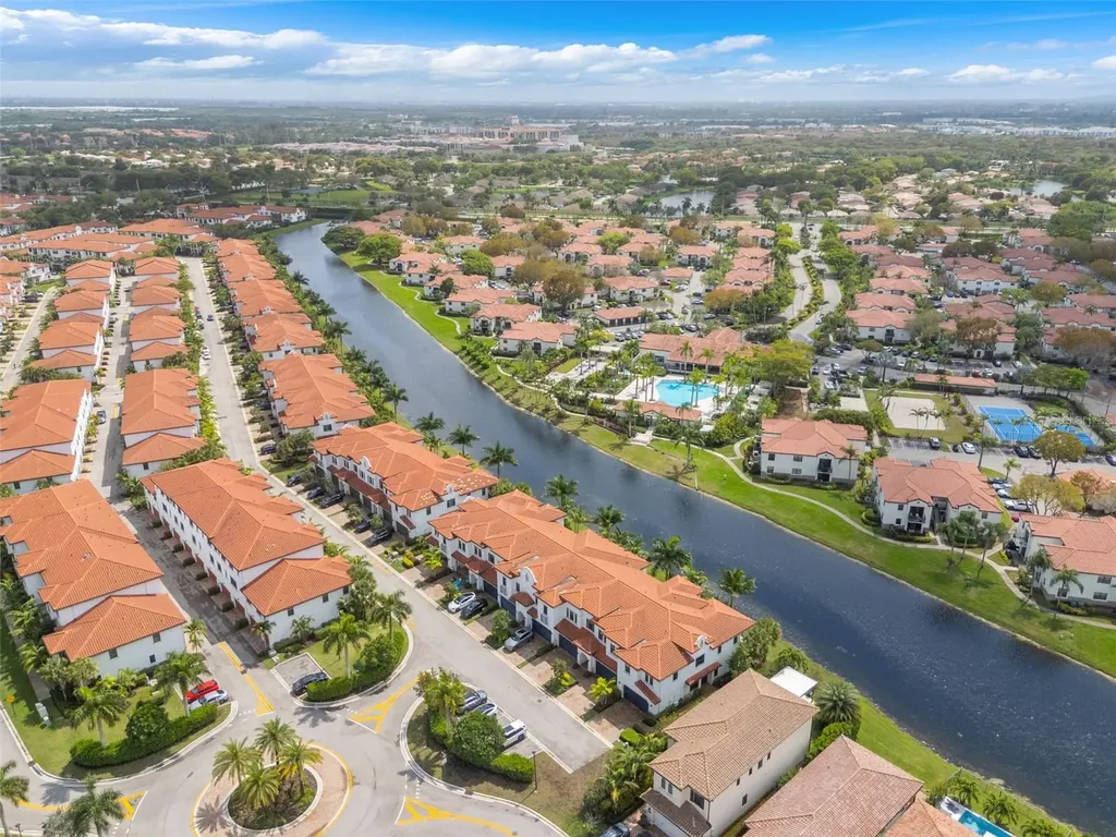 11778 SW 13th Lane Pembroke Pines FL 33025