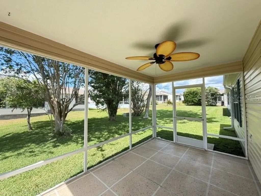 9523 SE 168th Maplesong Lane The Villages FL 32162