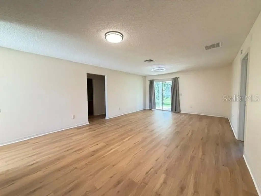 9523 SE 168th Maplesong Lane The Villages FL 32162