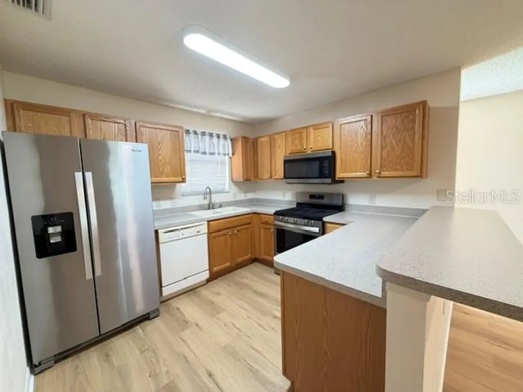 9523 SE 168th Maplesong Lane The Villages FL 32162
