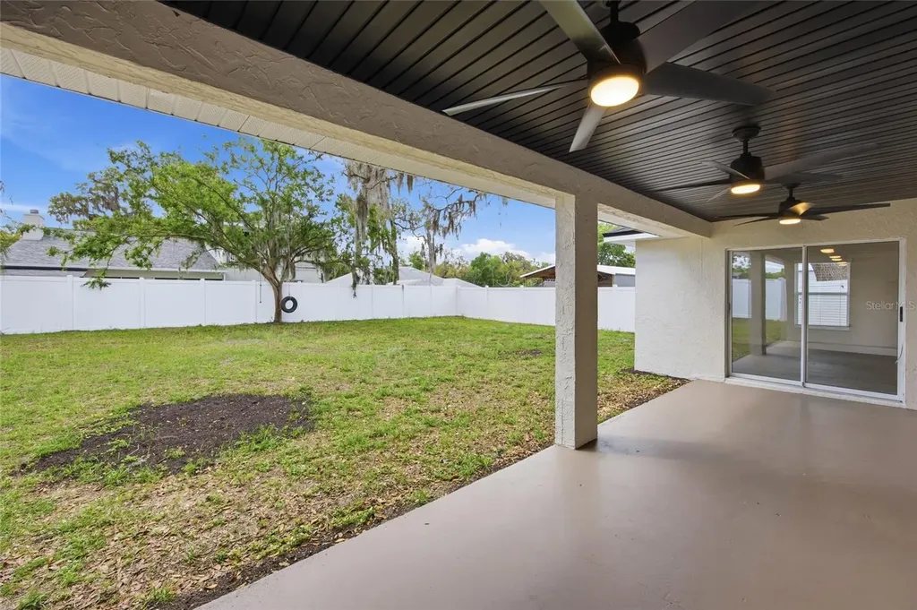 10058 SE 105th Place Belleview FL 34420