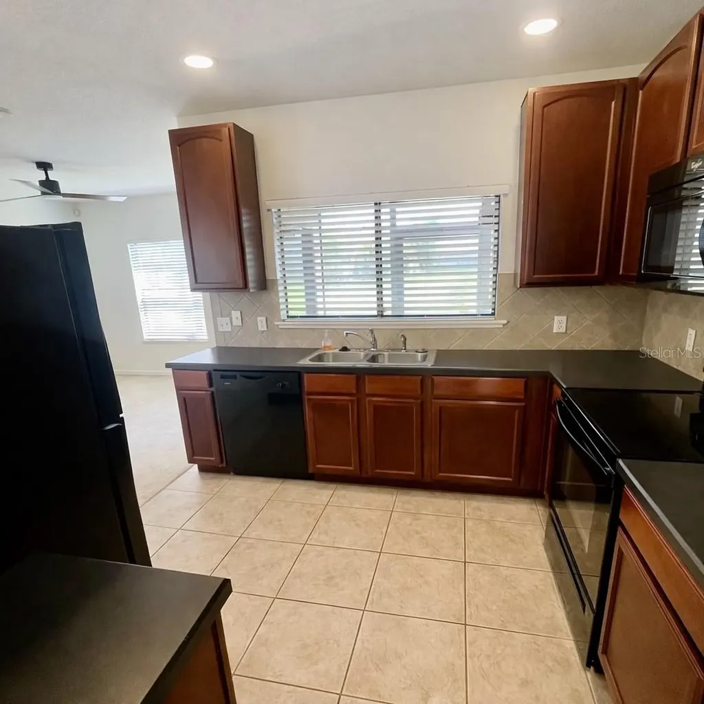 2237 Seven Oaks Drive St Cloud FL 34772