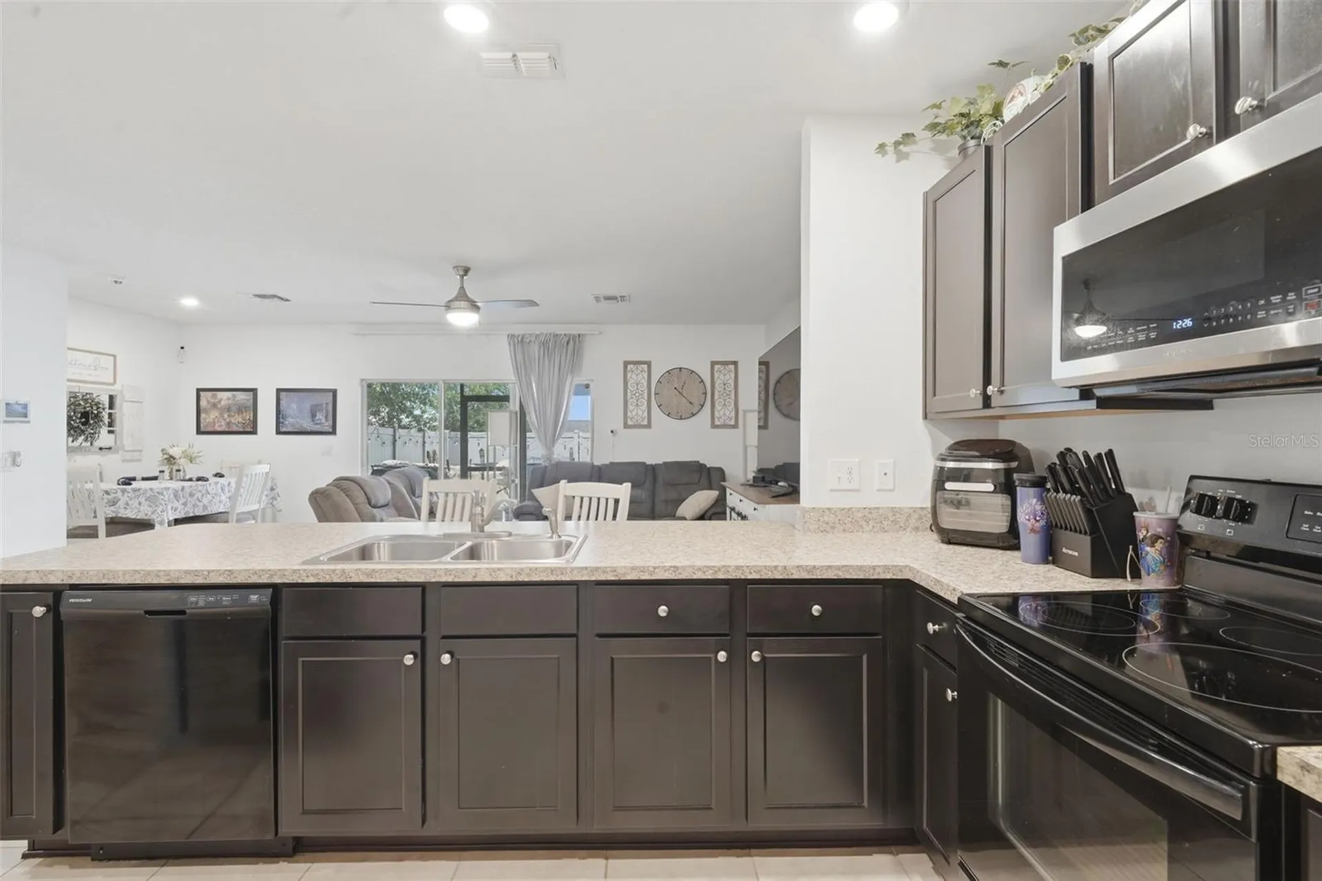 9017 Alba Lane Kissimmee FL 34747