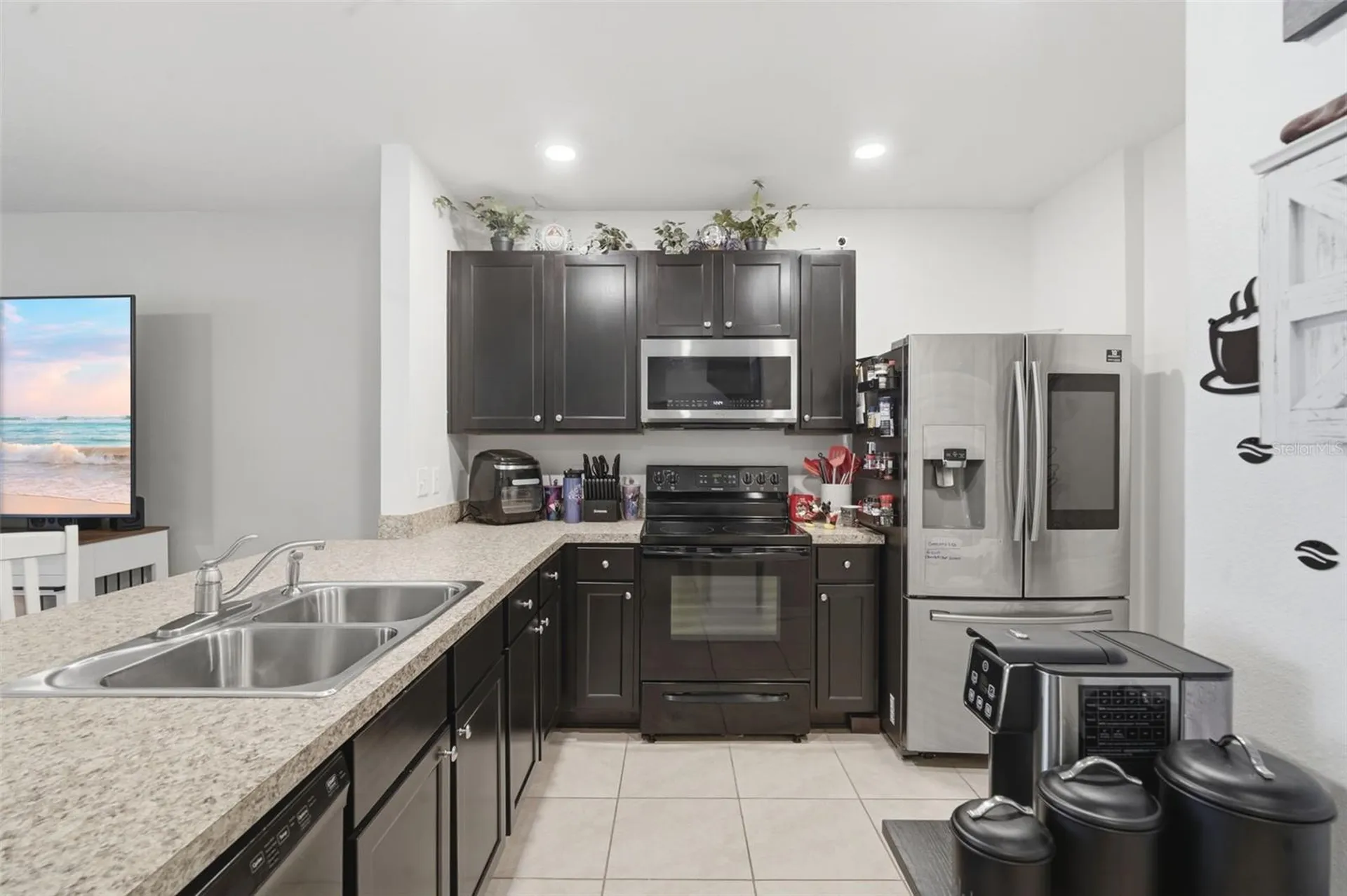 9017 Alba Lane Kissimmee FL 34747