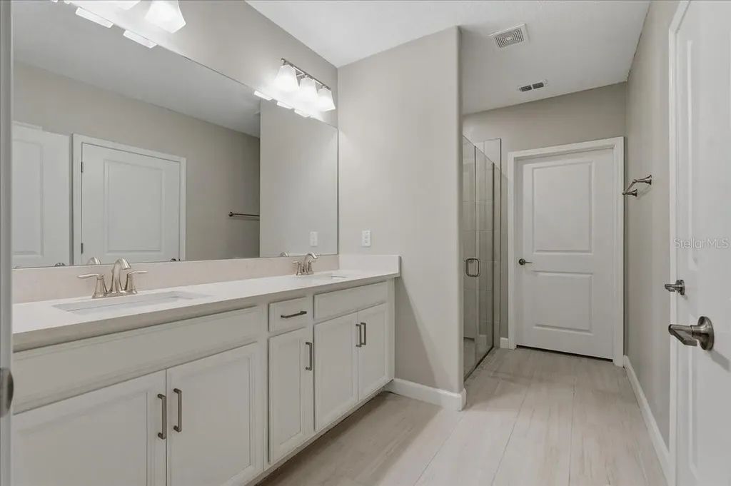 16673 Shell Bay Drive Land O Lakes FL 34638