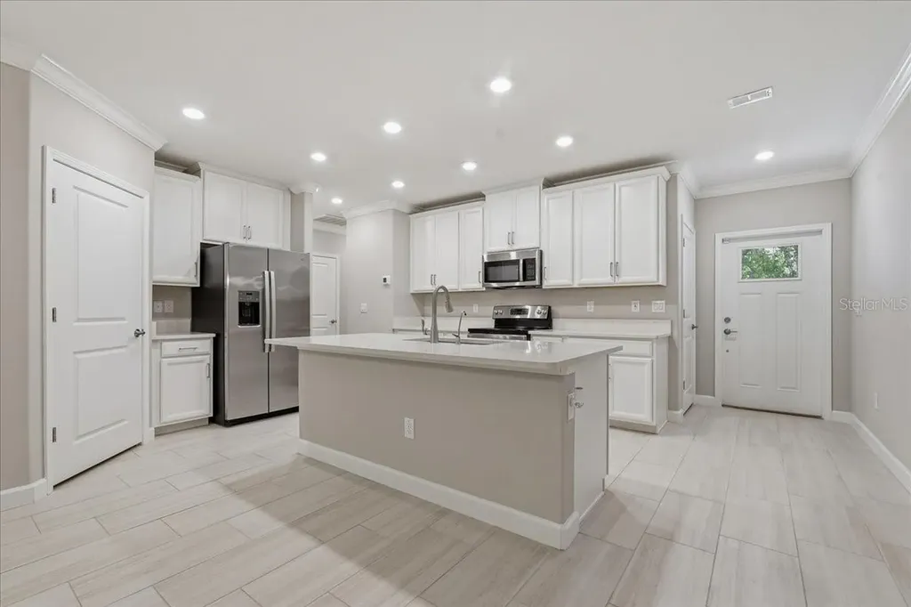 16673 Shell Bay Drive Land O Lakes FL 34638