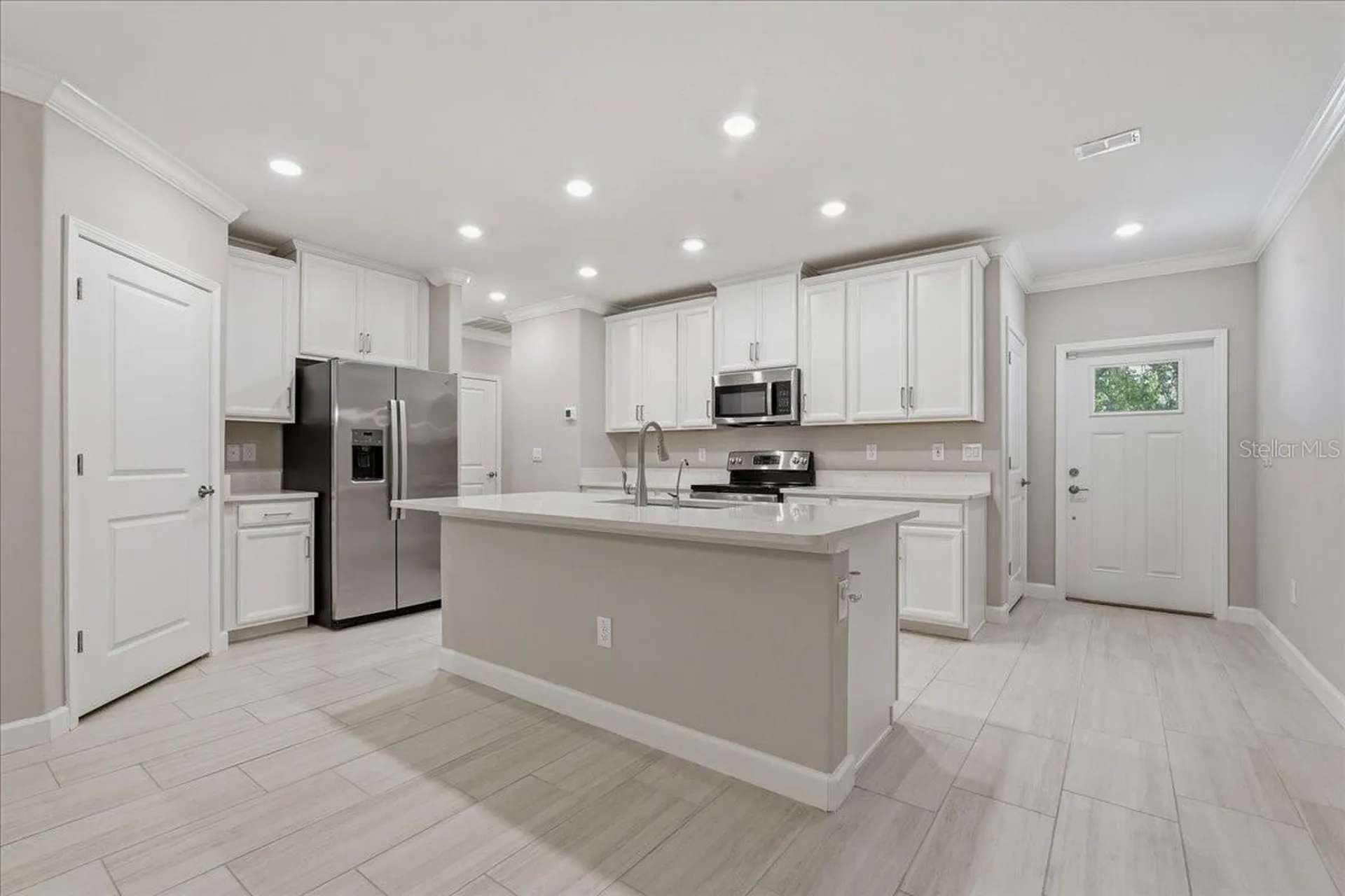16673 Shell Bay Drive Land O Lakes FL 34638