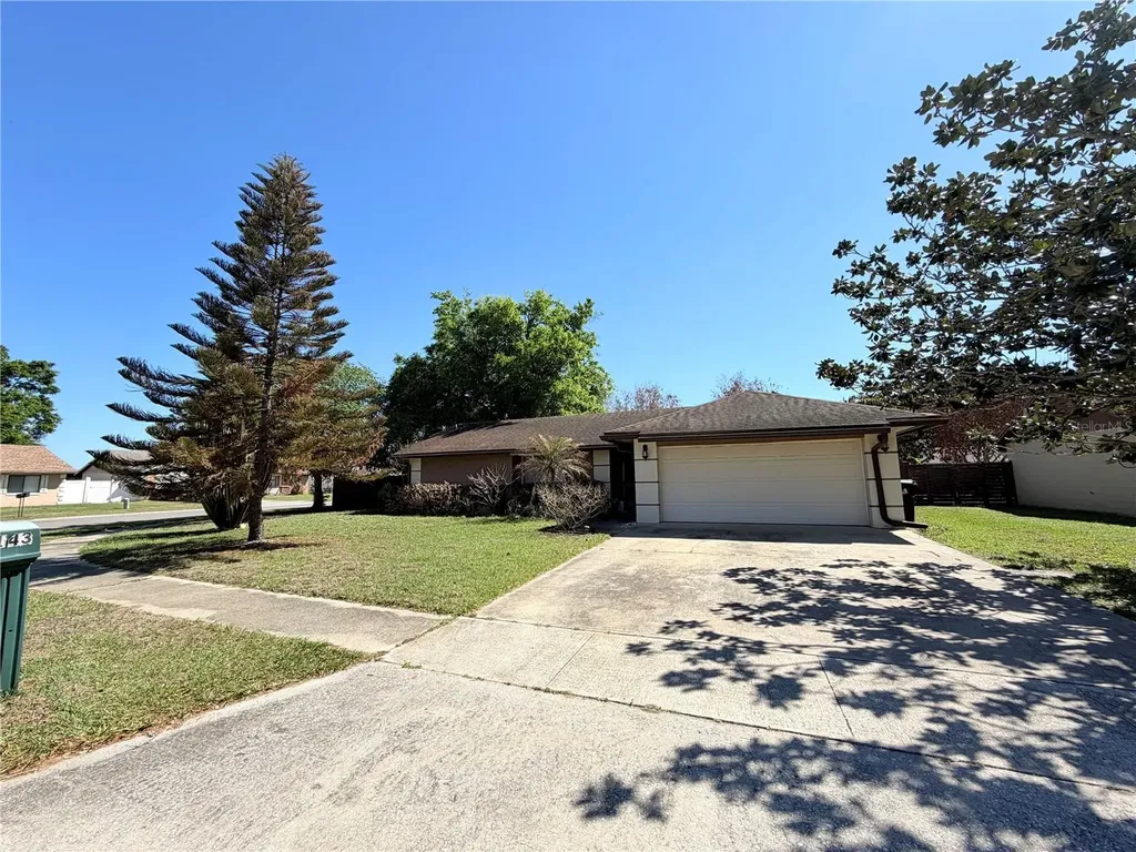 143 Cranfield Court Orlando FL 32835