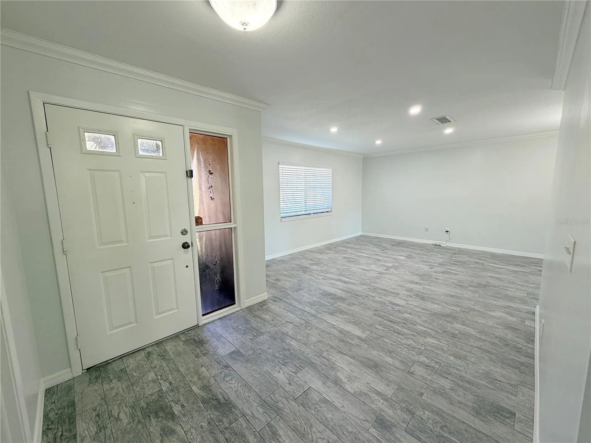 143 Cranfield Court Orlando FL 32835