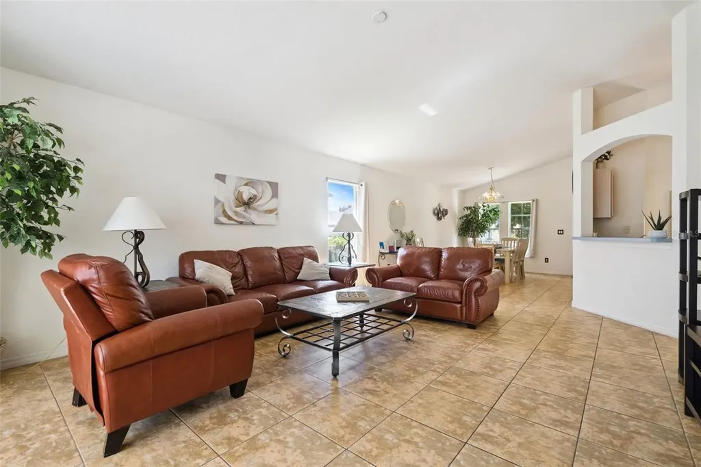 301 Troon Circle Davenport FL 33897