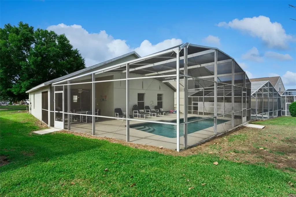 301 Troon Circle Davenport FL 33897
