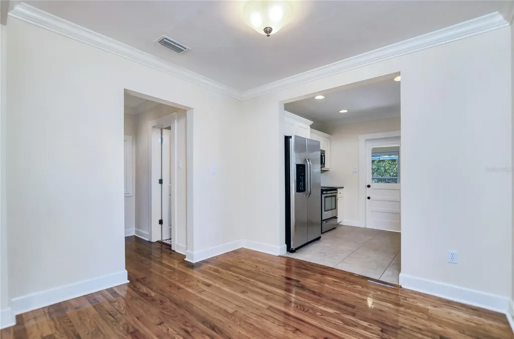 301 S Audubon Avenue Tampa FL 33609
