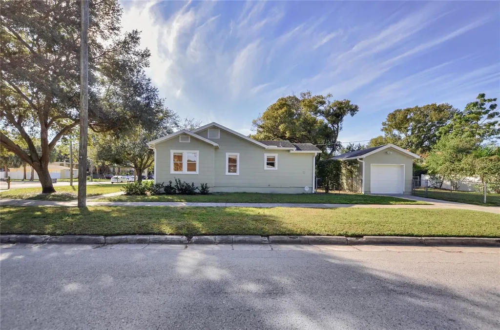 301 S Audubon Avenue Tampa FL 33609