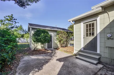 301 S Audubon Avenue Tampa FL 33609