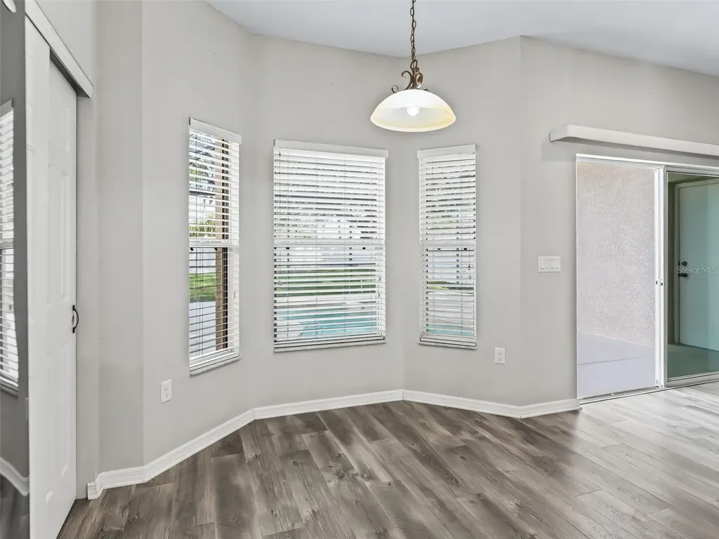 4942 NE 123rd Lane Oxford FL 34484