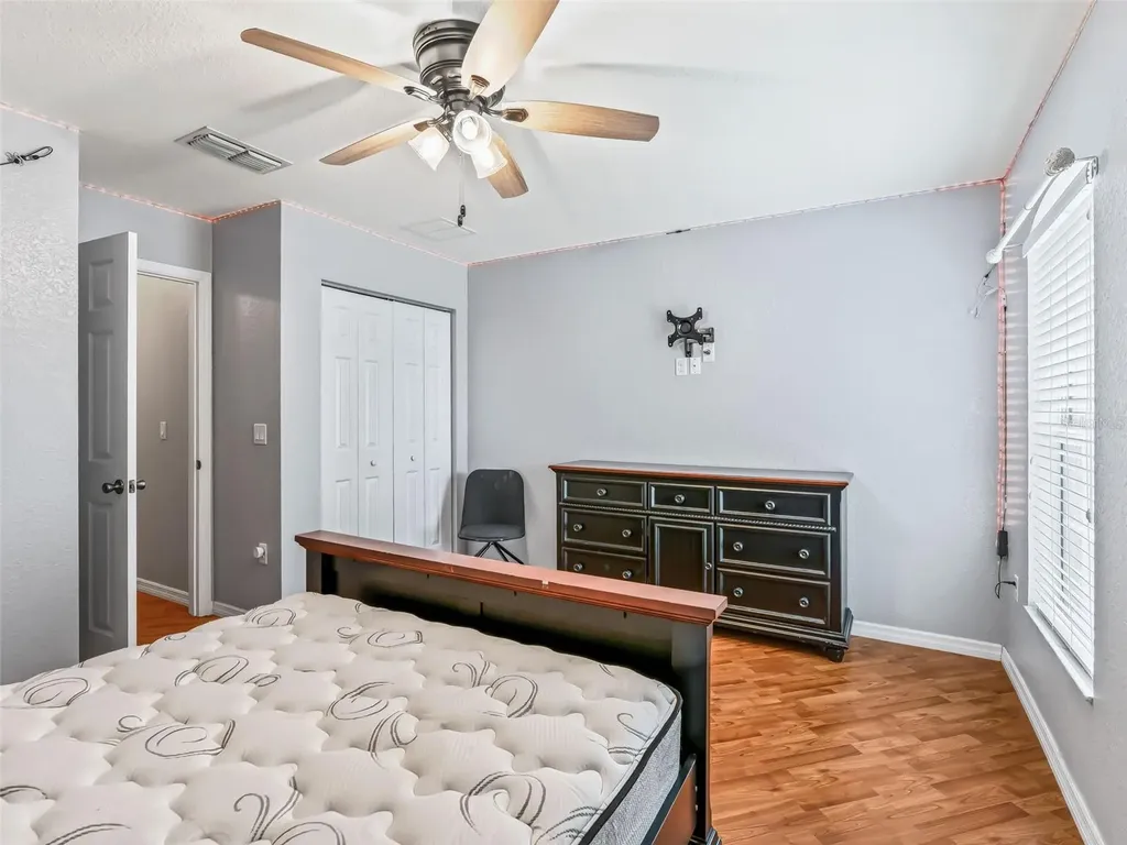4942 NE 123rd Lane Oxford FL 34484