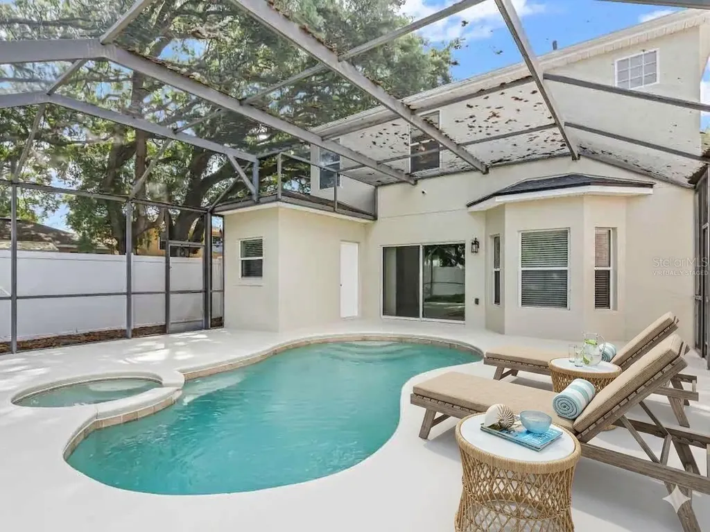 4942 NE 123rd Lane Oxford FL 34484