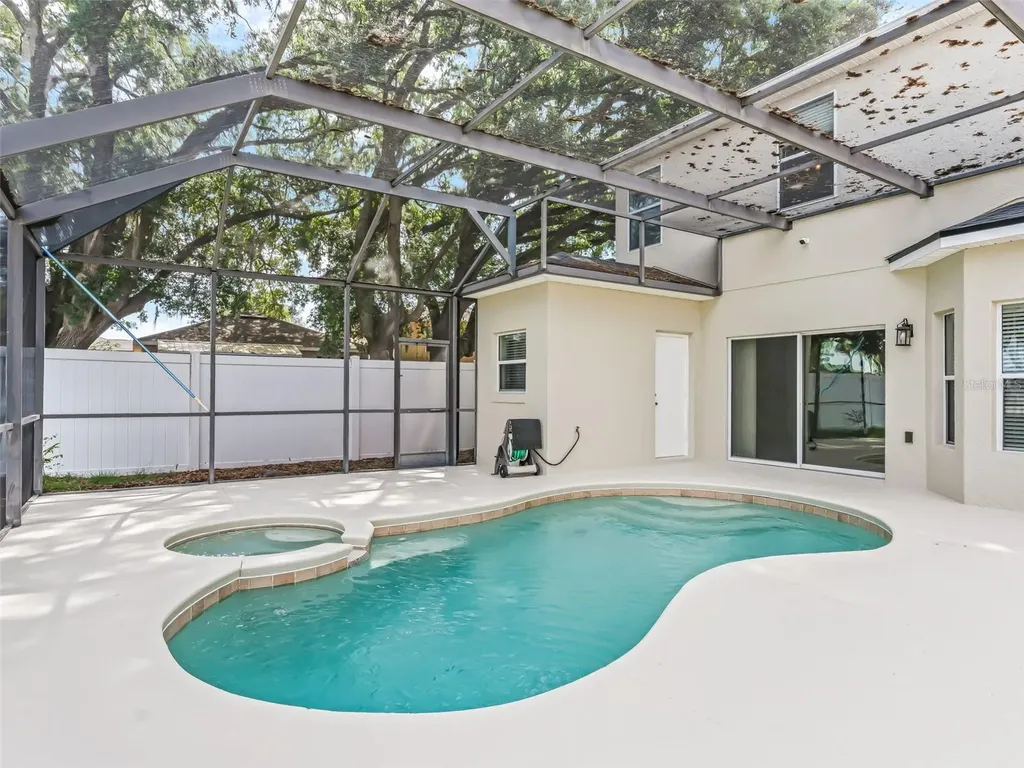 4942 NE 123rd Lane Oxford FL 34484