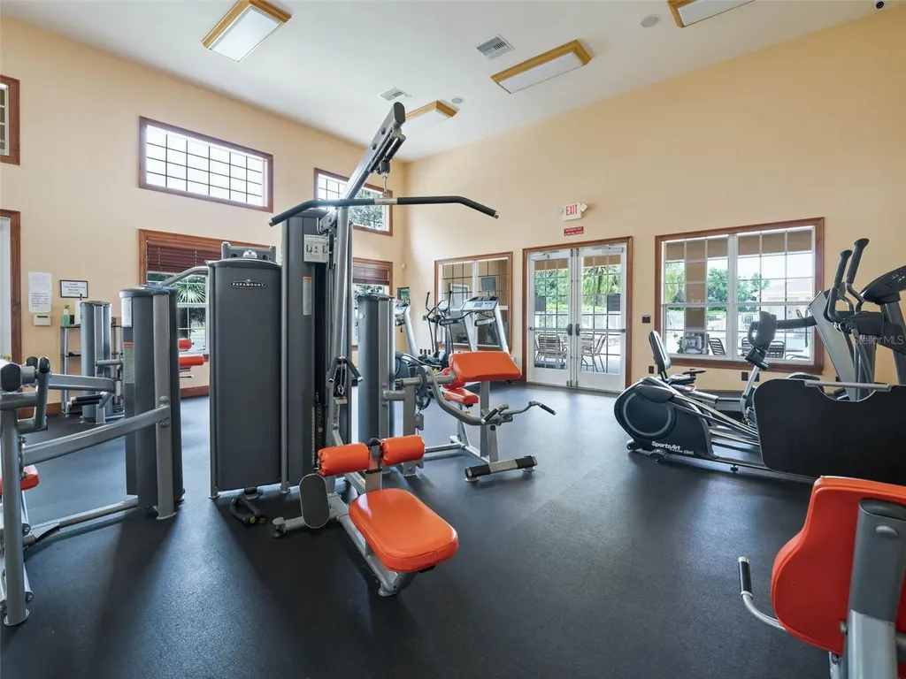 4942 NE 123rd Lane Oxford FL 34484