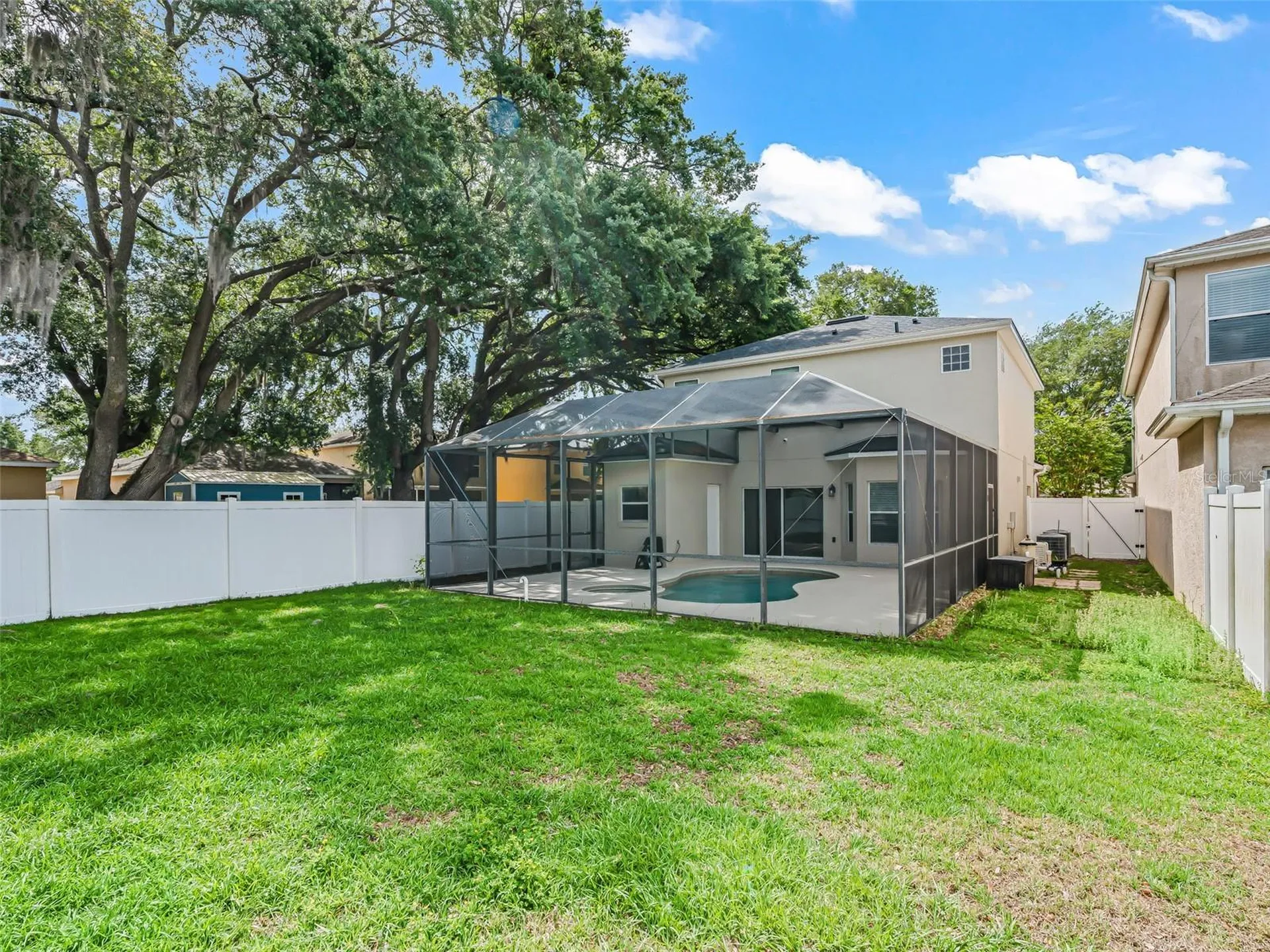 4942 NE 123rd Lane Oxford FL 34484