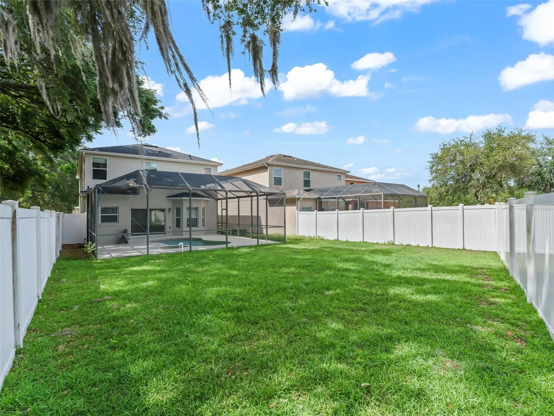4942 NE 123rd Lane Oxford FL 34484