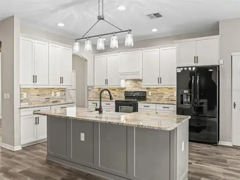 4942 NE 123rd Lane Oxford FL 34484