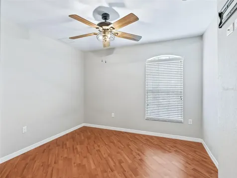 4942 NE 123rd Lane Oxford FL 34484