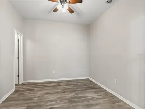 4942 NE 123rd Lane Oxford FL 34484