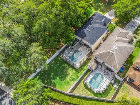 4942 NE 123rd Lane Oxford FL 34484