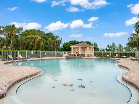 4942 NE 123rd Lane Oxford FL 34484