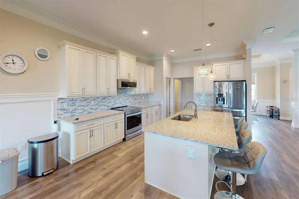 729 Crestview Circle NW Port Charlotte FL 33948