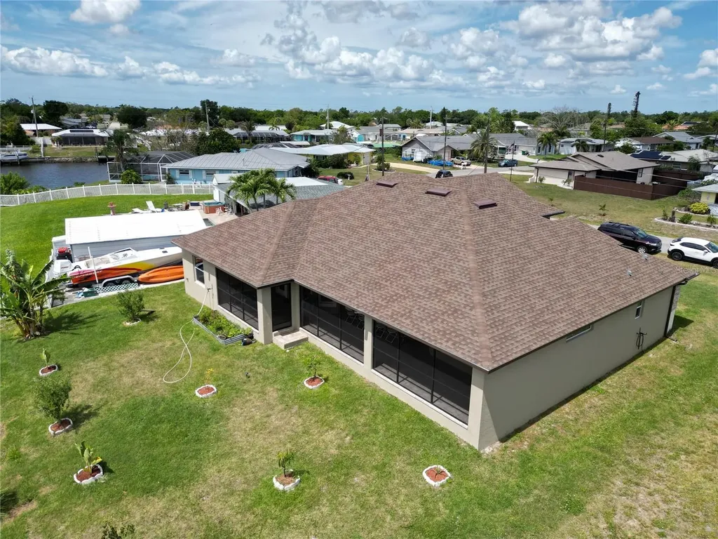 729 Crestview Circle NW Port Charlotte FL 33948