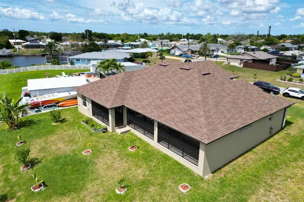 729 Crestview Circle NW Port Charlotte FL 33948