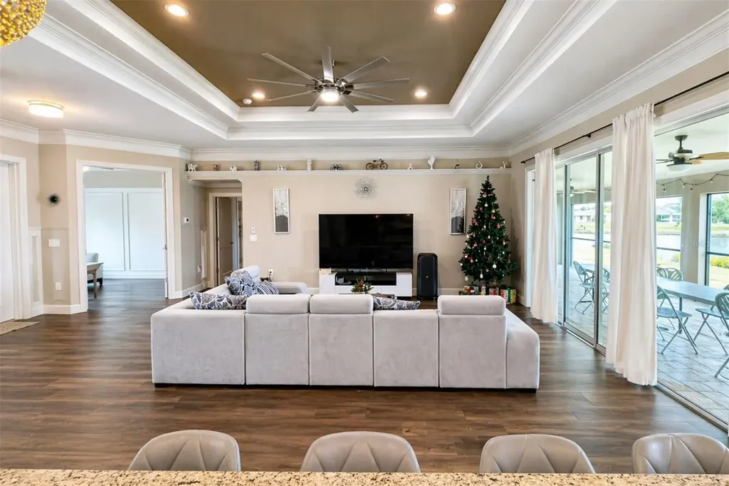 729 Crestview Circle NW Port Charlotte FL 33948
