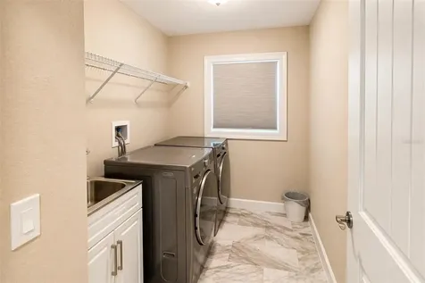 729 Crestview Circle NW Port Charlotte FL 33948